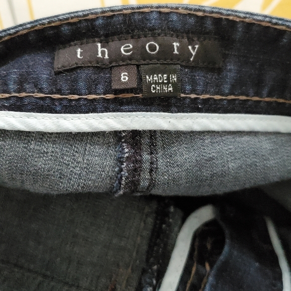 Theory Wide Leg Flare Exposed Button Jeans sz 6 - Picture 7 of 8